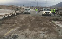 وزارة-النقل-تواصل-إعادة-فتح-الطرق-المتأثرة-بمحافظة-ظفار-بسبب-الأنواء-المناخية2.jpg