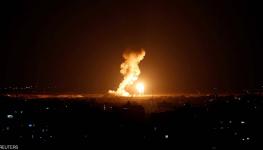 جرحى في غارات إسرائيلية على غزة وقذائف تطال جنوبي إسرائيل.JPG