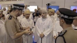 شرطة عمان السلطانية تشارك بخدماتها الإلكترونية في معرض كومكس 1.jpg