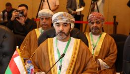 وفد سلطنة عمان المشارك في المؤتمر.JPG