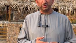 سيف بن ناصر الرواحي وهو مُصور فوتوغرافي وصاحب المشروع.jpeg