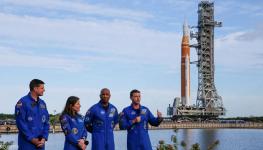 رواد فضاء.jpg