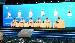 الجلسة النقاشية.jpeg