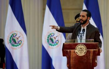 رئيس السلفادور يتهم المكسيك بإرسال 12 مريضا بكورونا إلى بلاده.jpg