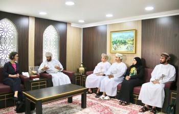 رئيس اللجنة العُمانية لحقوق الإنسان يلتقي برئيسة الوفد البرلماني الأوروبي.jpg