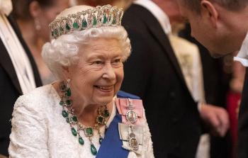 قصر بكنغهام يصدر بيانا عن حالة الملكة إليزابيث.jpg