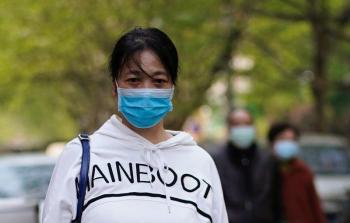 الصين تعلن زيادة في حالات الإصابة الجديدة بفيروس كورونا ووفاة شخص يوم الأحد.jpg