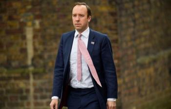 وزير الصحة البريطاني.jpg