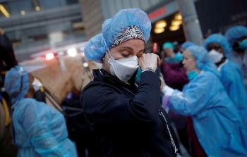 الوفيات بسبب كورونا في أمريكا تتجاوز عدد قتلى حرب فيتنام والإصابات تتجاوز المليون.jpg