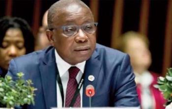 وزير الصحة كواكو أجيمان مانو.jpg