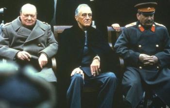 الثلاثة الكبار.jpg