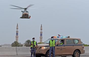 الشرطة كورونا منع الحركة الإغلاق التام (5).JPG