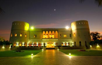 فندق شاطئ صحار.jpg