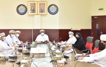 جانب من اجتماع مجلس ادارة الفرع.jpg