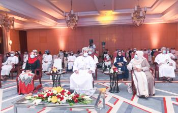 راعي الحفل والحضور.jpg