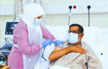 تطعيم لقاح كورونا (2).jpg