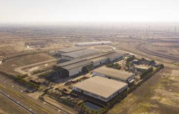 أحد المشروعات في المنطقة الحرة بصحار.jpg