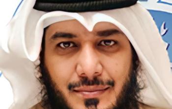 الاستاذ الدكتور رئيس الهيئة.jpg