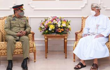 2صاحب-السمو-السيد-نائب-رئيس-الوزراء-لشؤون-الدفاع-يستقبل-رئيس-هيئة-الأركان-المشتركة-بجمهورية-باكستان-الإسلامية.jpg