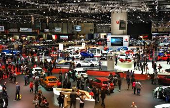 جنيف للسيارات.jpg