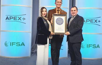 02- 1080pxl   apex-award-2023 copy.jpg