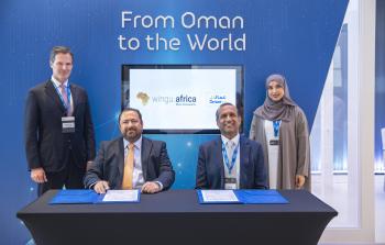 Sohail Qadir VP of Wholesale at Omantel (right) and Kyriacou of Wingu group (left).jpg