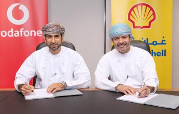 Oman Shell and Vodafone Sign Agreement.jpg