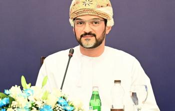 رئيس بلدية مسقط.jpeg