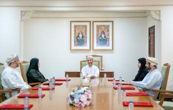 محافظ مسقط.jpg