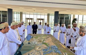 اللجنة الاقتصادية والمالية في زيارة لمنطقة الدقم الاقتصادية  (5).JPG