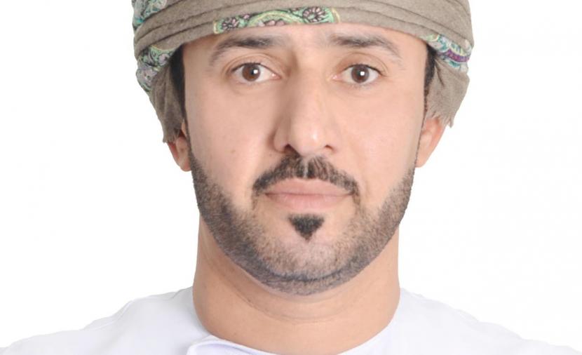 حين تتوحد هيبة القيادة مع رعاية الأب