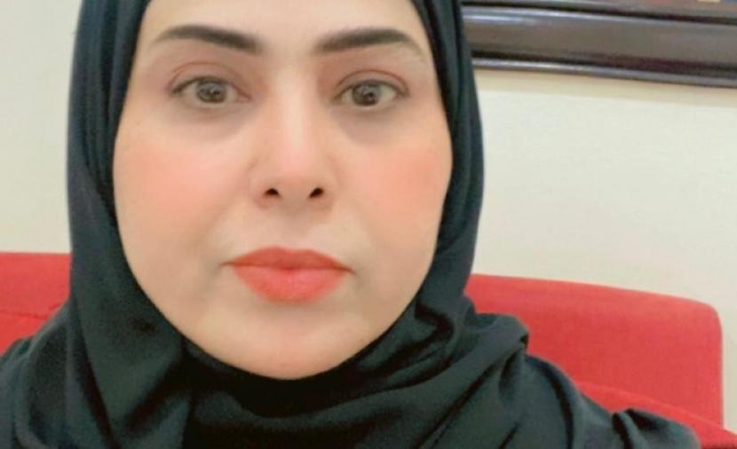 وجوه على السطح 