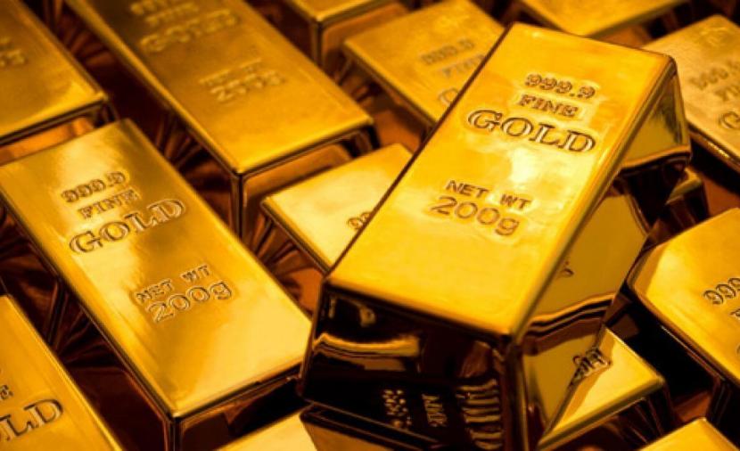 للمرة الأولى.. الذهب يتجاوز مستوى 4500 دولار للأوقية 