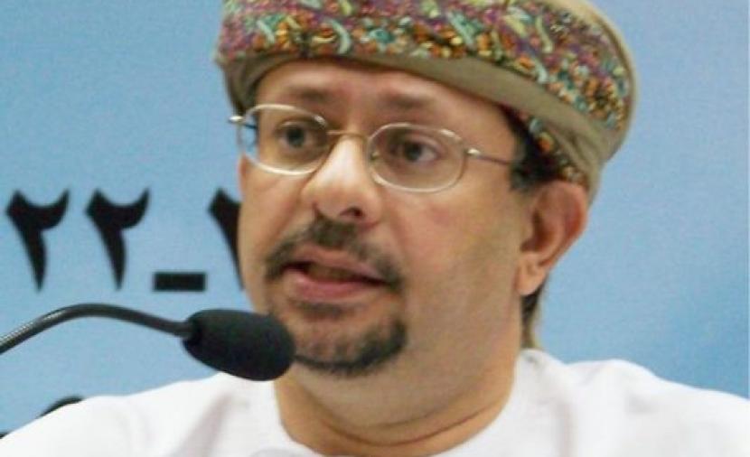 المُفكِّر خميس وتجاوز حدود الانتماءات