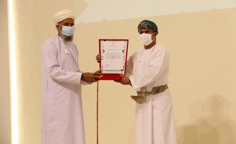 البكري يُكرم المتقاعدين في "البحوث الزراعية والحيوانية"