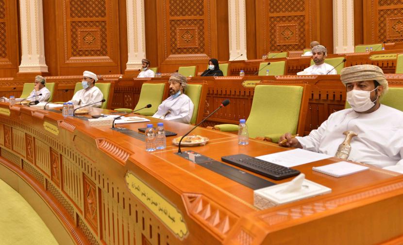 "ضريبة الدخل" و"الدين العام" ضمن حزمة مشروعات قوانين مقترحة في "الشورى" #عاجل