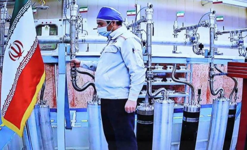 فانس: إيران وافقت على السماح لمفتشي الوكالة الدولية للطاقة الذرية بدخول البلاد 
