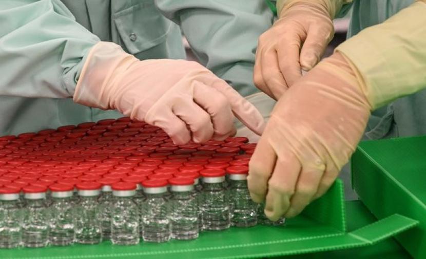 الصحة" تطرح مناقصة دولية لاستيراد اللقاحات والأمصال | جريدة الرؤية العمانية