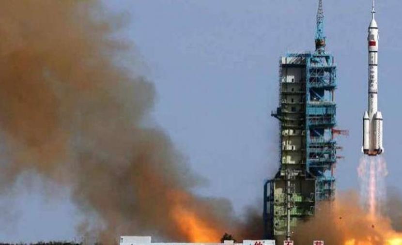 الهند تطلق أثقل أقمارها الصناعية 