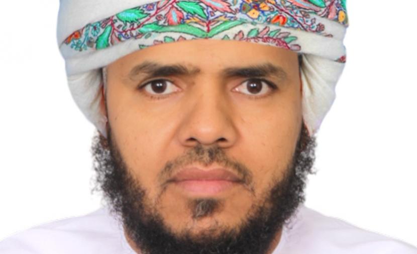 صراع النظرية والتطبيق في صناعة الأجيال (1-7) 