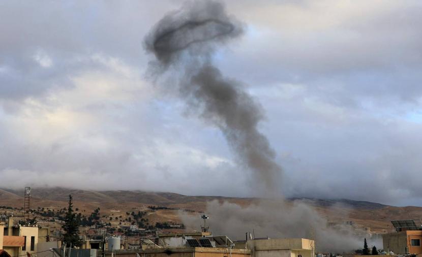 إيران تربط المشاركة في محادثات واشنطن بوقف النار في لبنان وسط تصعيد ميداني