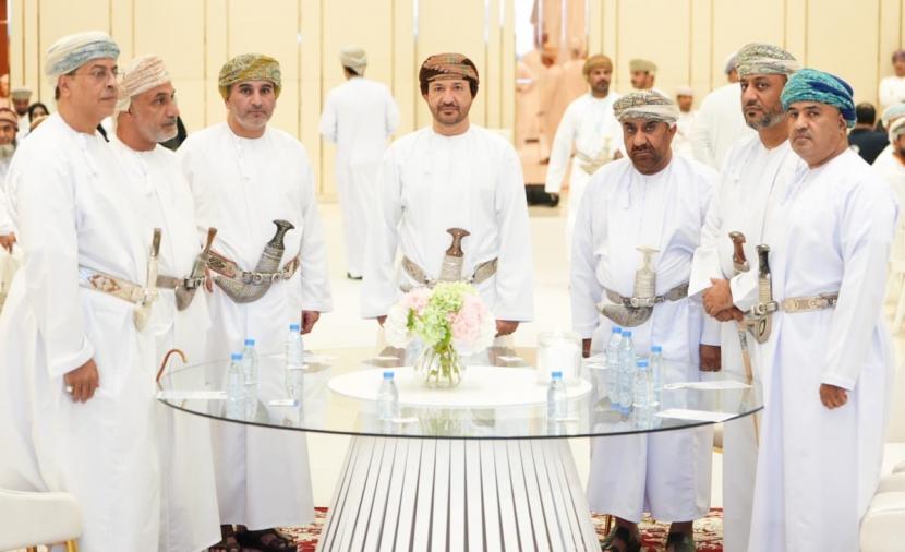 "ملتقى سنن البحر" بجنوب الباطنة يناقش التنويع الاقتصادي وتوفير الوظائف 