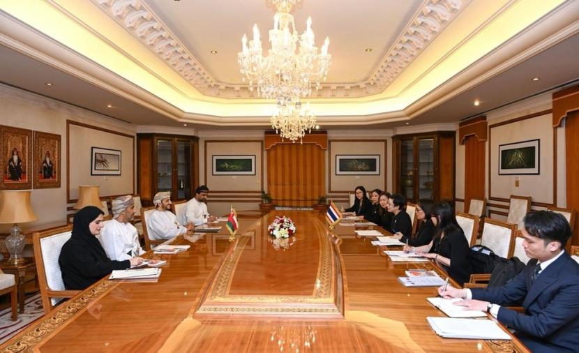 جلسة مشاورات سياسية بين عُمان وتايلاند 