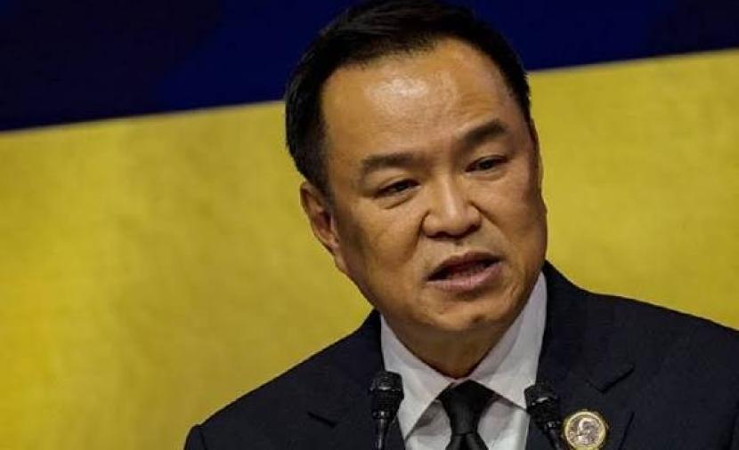 رئيس وزراء تايلاند يتعهد بمواصلة العمليات العسكرية ضد كمبوديا 