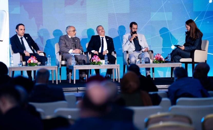 "الخدمات المالية" تشارك في مؤتمر السوق المالية الجزائرية 