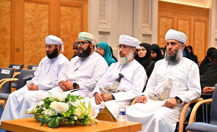 "الأوقاف" تنظم "الملتقى القرآني الأول" بجامع السلطان قابوس الأكبر 