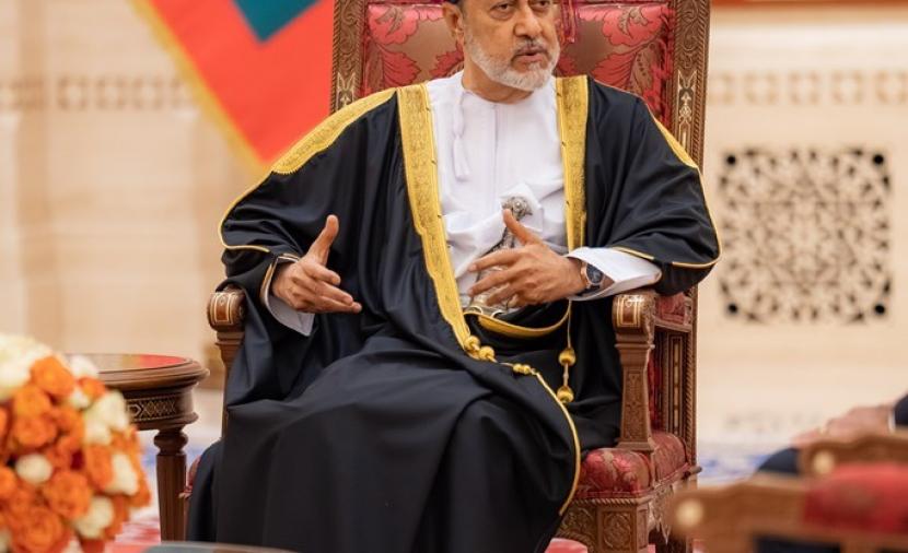 اتفاقيات عُمانية بوتسوانية تشمل الطاقة والمعادن والتخزين النفطي 