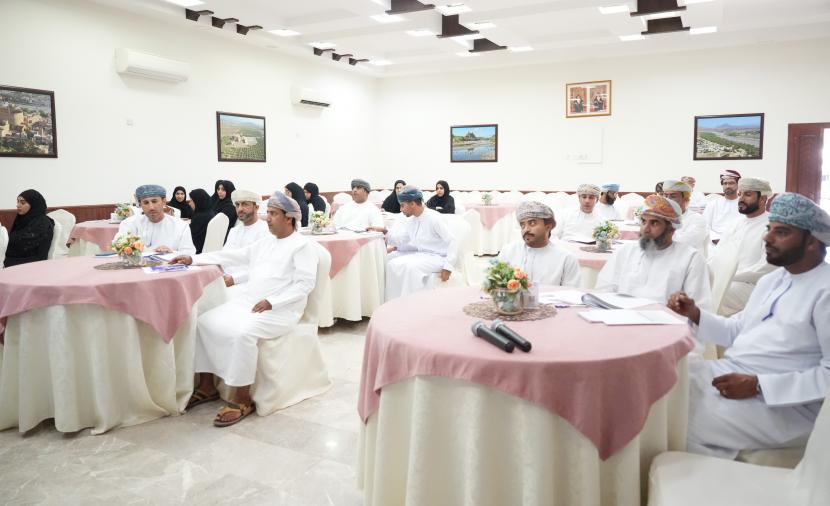 محافظة الداخلية تعزز منظومة السلامة الغذائية