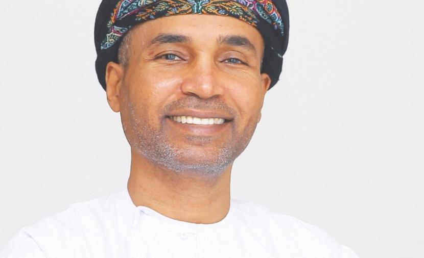 حين يضيق النادي بأهله