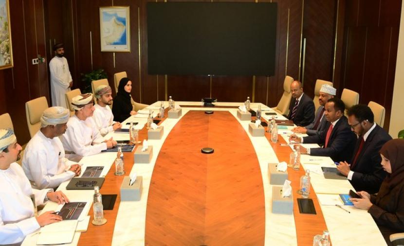 عُمان والصومال تستعرضان الفرص الاستثمارية وتوسيع آفاق الشراكة الاقتصادية